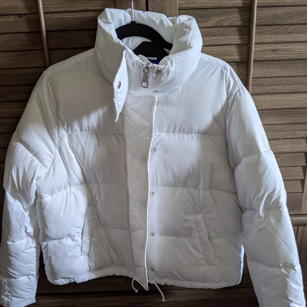 White puffer jacket
